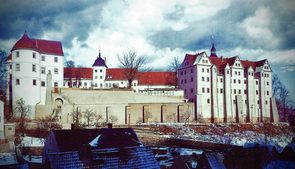 Die Räume im Westflügel befassen sich mit einem wichtigen Teil der Regionalgeschichte Die Räume im Westflügel befassen sich mit einem wichtigen Teil der Regionalgeschichte